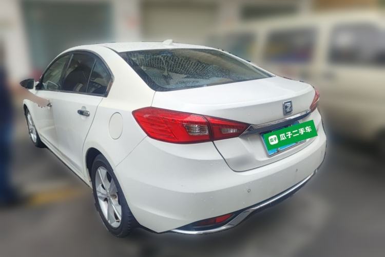 Used Zotye Z500 2016 1.5T CVT Luxury Model Rear Left 45 Deg
