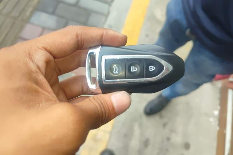 Used Zotye Z500 2016 1.5T CVT Luxury Model Vehicle Key