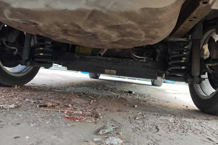Used Zotye Z500 2019 EV Pro Luxury Model Chassis Rear
