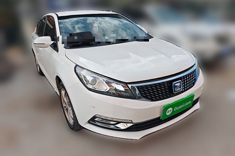Used Zotye Z500 2019 EV Pro Luxury Model Front Right 45 Deg
