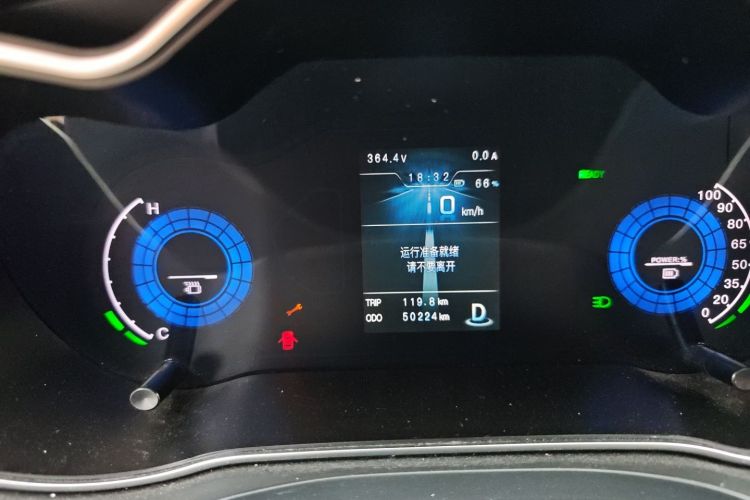 Used Zotye Z500 2019 EV Pro Luxury Model Odometer Close Up