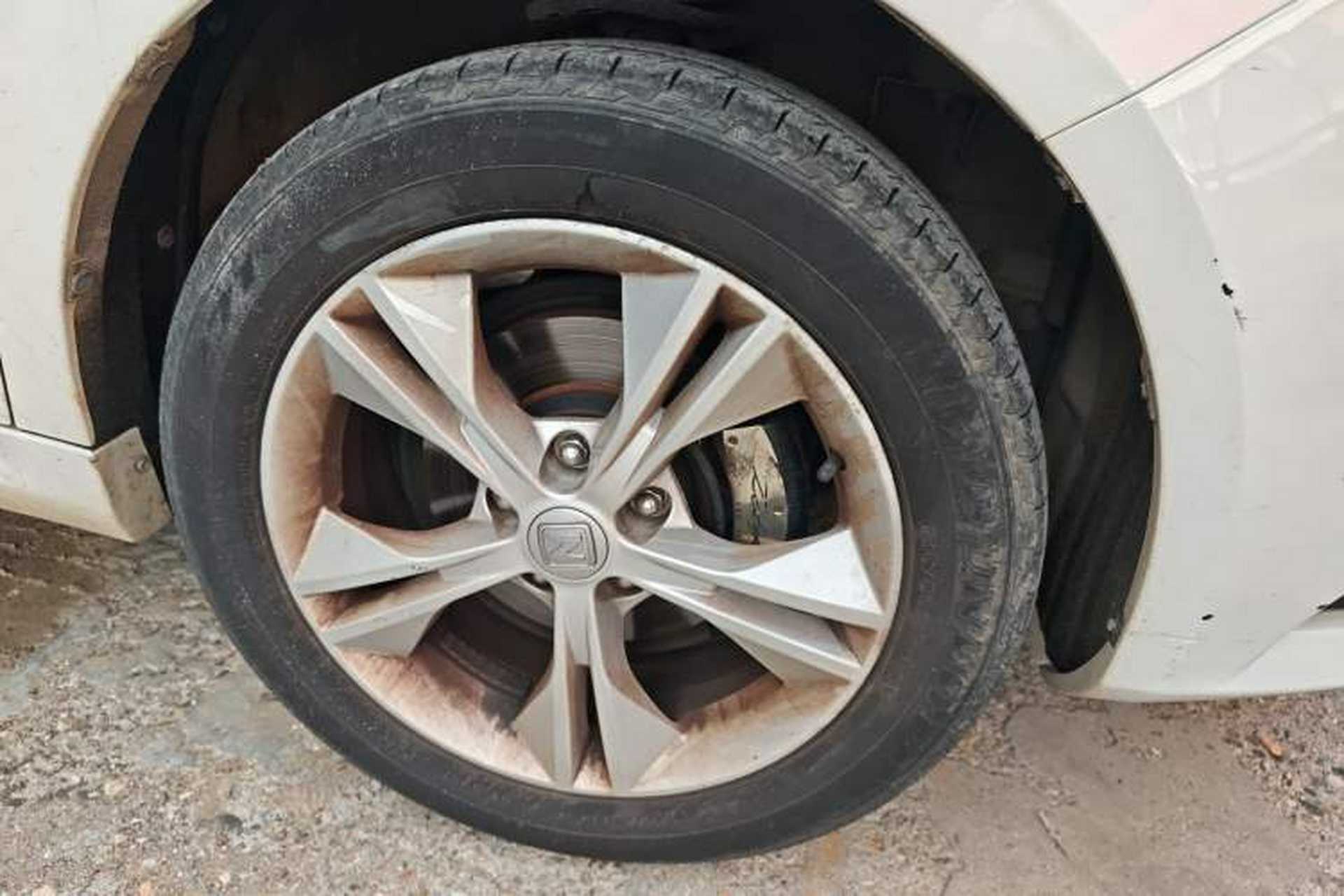 Used Zotye Z500 2019 EV Pro Luxury Model Right Front Wheel Hub