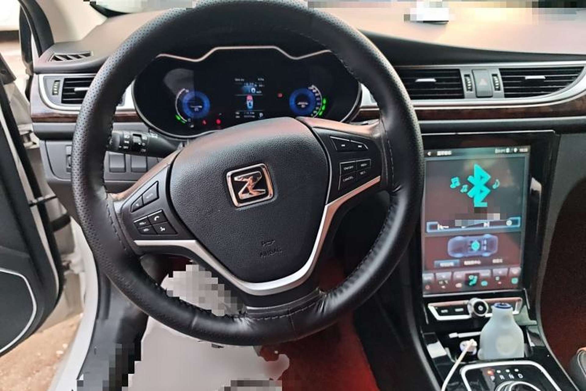 Used Zotye Z500 2019 EV Pro Luxury Model Steering Wheel