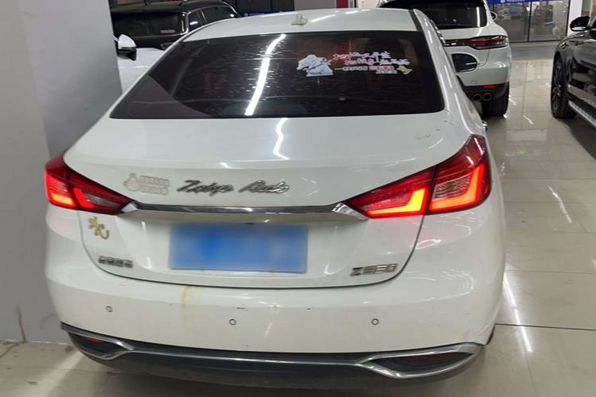 Used Zotye Z560 2017 1.5T Manual Luxury Model Exterior 4