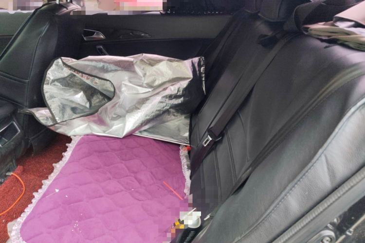Used Zotye Z560 2017 1.5T CVT Luxury Model Left Rear Seat