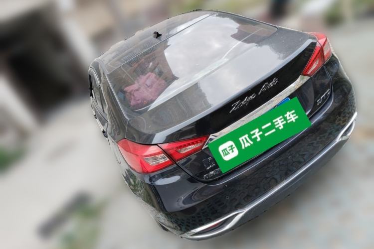 Used Zotye Z560 2017 1.5T CVT Luxury Model Rear Left 45 Deg