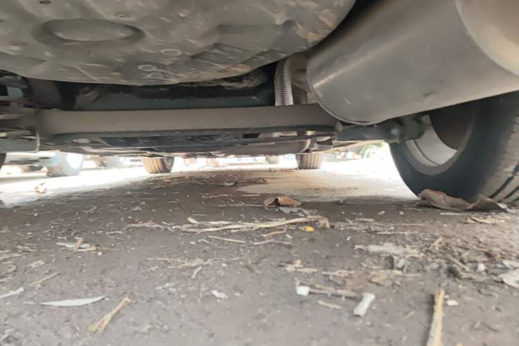 Used Zotye Z560 2017 1.5T CVT Luxury Model Chassis Rear