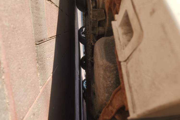 Used Zotye Z560 2017 1.5T CVT Luxury Model Chassis Rear Left