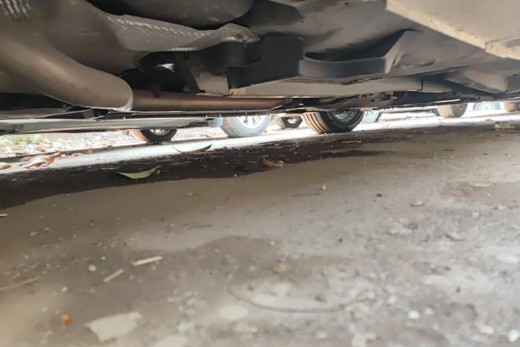 Used Zotye Z560 2017 1.5T CVT Luxury Model Chassis Rear Right
