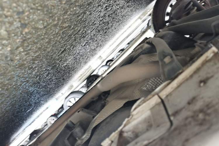 Used Zotye Z560 2017 1.5T CVT Luxury Model Chassis Rear Right