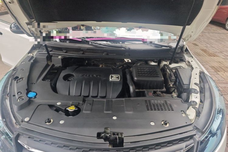 Used Zotye Z560 2017 1.5T CVT Comfort Model Engine Bay
