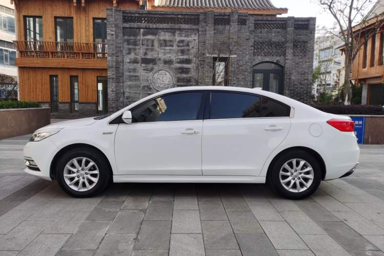 Used Zotye Z560 2017 1.5T CVT Comfort Model Exterior 5