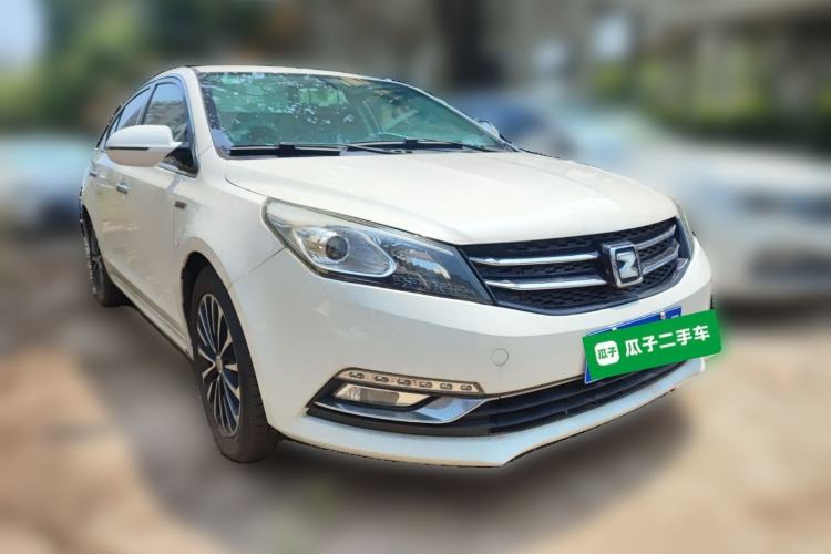 Used Zotye Z560 2017 1.5T CVT Luxury Model Front Right 45 Deg