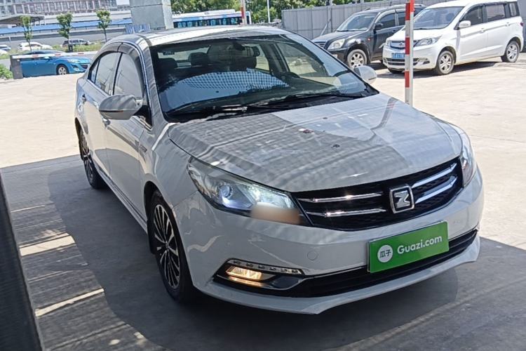Used Zotye Z560 2017 1.5T CVT Luxury Model Front Right 45 Deg