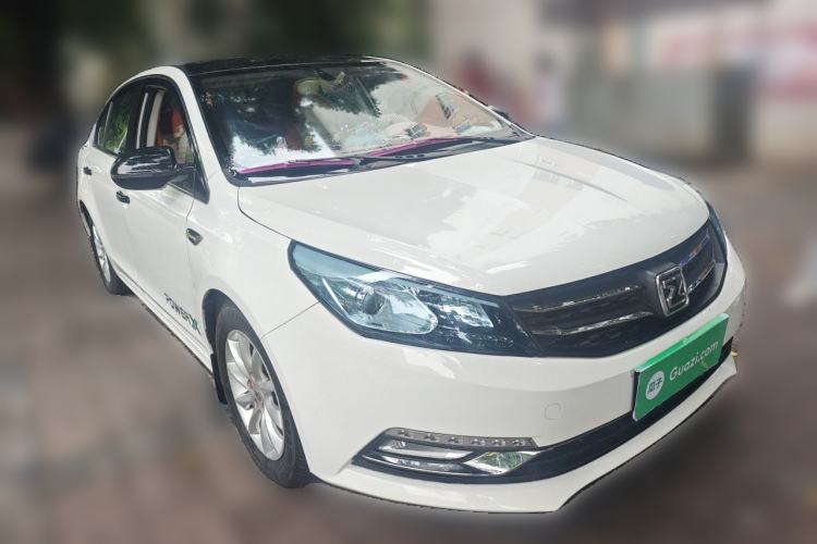 Used Zotye Z560 2017 1.5T CVT Comfort Model Front Right 45 Deg