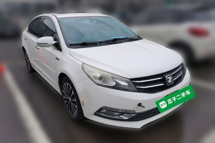 Used Zotye Z560 2017 1.5T CVT Luxury Model Front Right 45 Deg