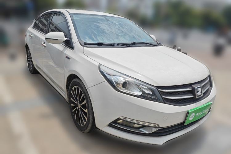Used Zotye Z560 2017 1.5T CVT Luxury Model Front Right 45 Deg