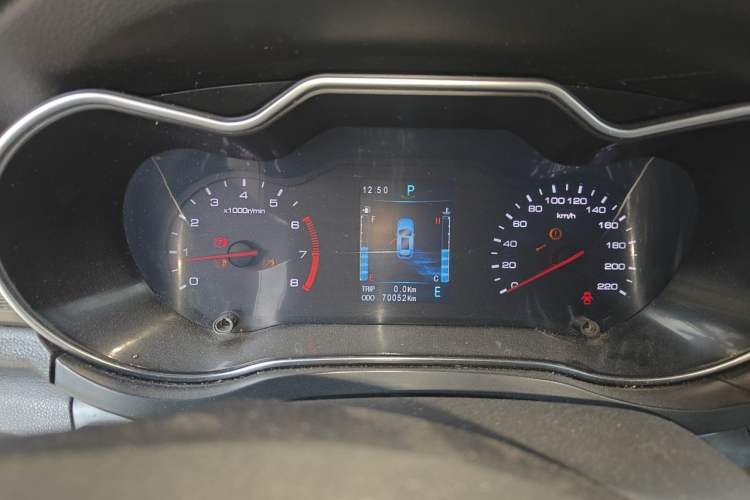 Used Zotye Z560 2017 1.5T CVT Luxury Model Instrument Cluster