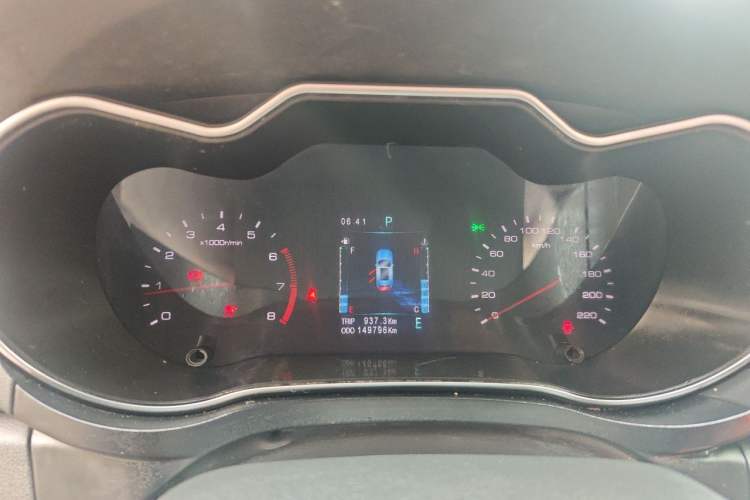 Used Zotye Z560 2017 1.5T CVT Comfort Model Instrument Cluster