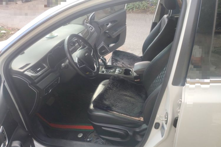 Used Zotye Z560 2017 1.5T CVT Luxury Model Left Front Seat