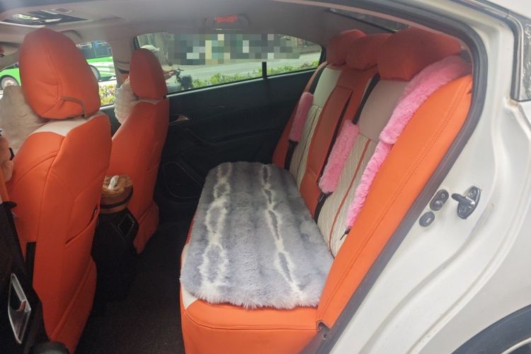 Used Zotye Z560 2017 1.5T CVT Comfort Model Left Rear Seat