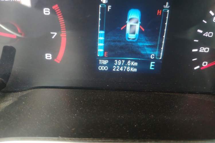Used Zotye Z560 2017 1.5T CVT Luxury Model Odometer Close Up