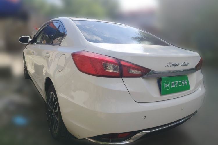 Used Zotye Z560 2017 1.5T CVT Luxury Model Rear Left 45 Deg