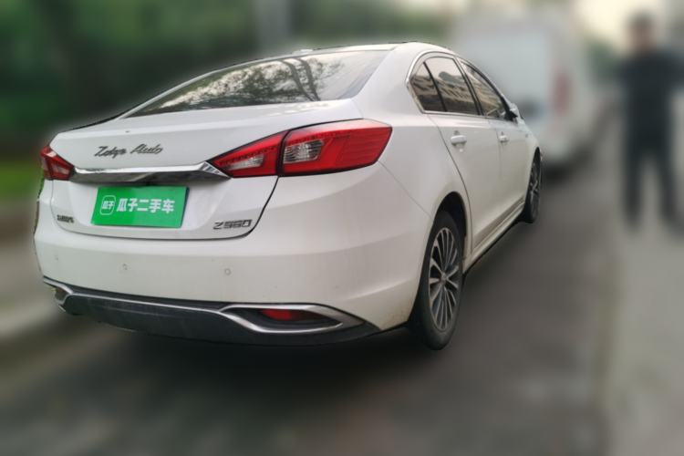 Used Zotye Z560 2017 1.5T CVT Luxury Model Rear Right 45 Deg