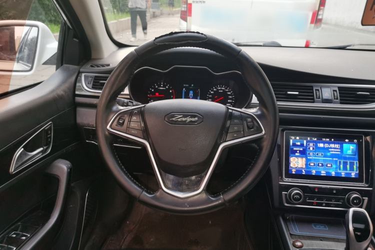 Used Zotye Z560 2017 1.5T CVT Luxury Model Steering Wheel
