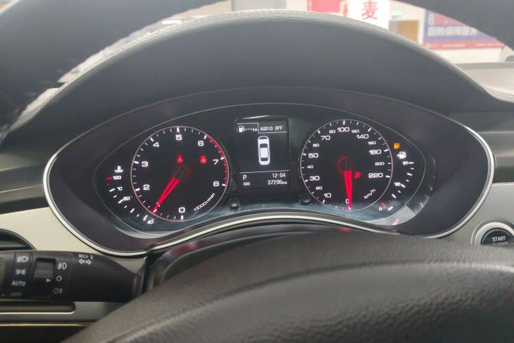 Used Zotye Z700 2016 1.8T DCT Luxury Model Instrument Cluster