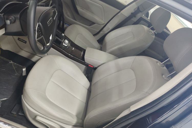 Used Zotye Z700 2016 1.8T DCT Luxury Model Left Front Seat