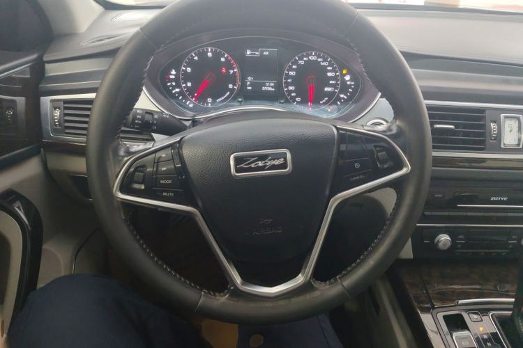 Used Zotye Z700 2016 1.8T DCT Luxury Model Steering Wheel