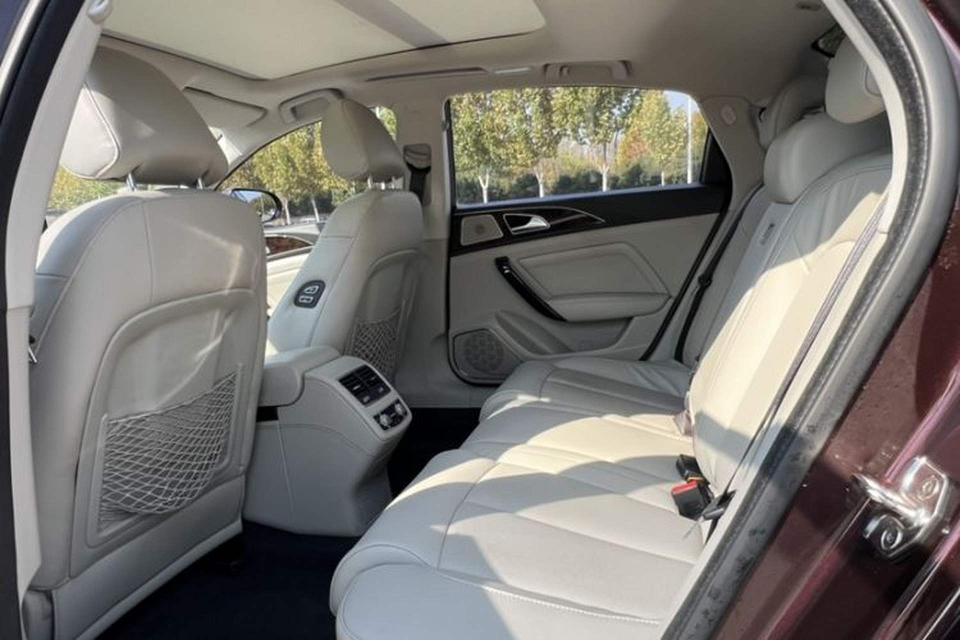 Used Zotye Z700 2016 1.8T DCT Prestige Edition Interior 1
