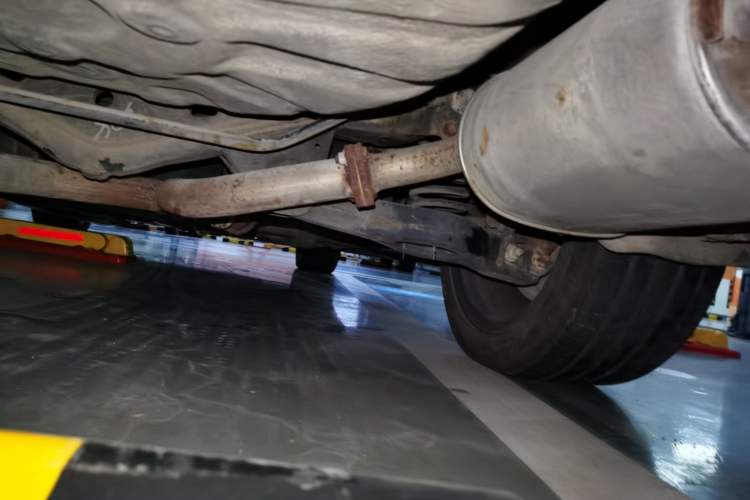 Used Zotye Z700 2016 1.8T DCT Elegant Version Chassis Rear Right