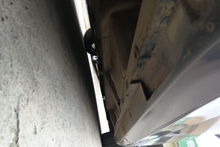 Used Zotye Z700 2016 1.8T DCT Luxury Model Chassis Rear Right