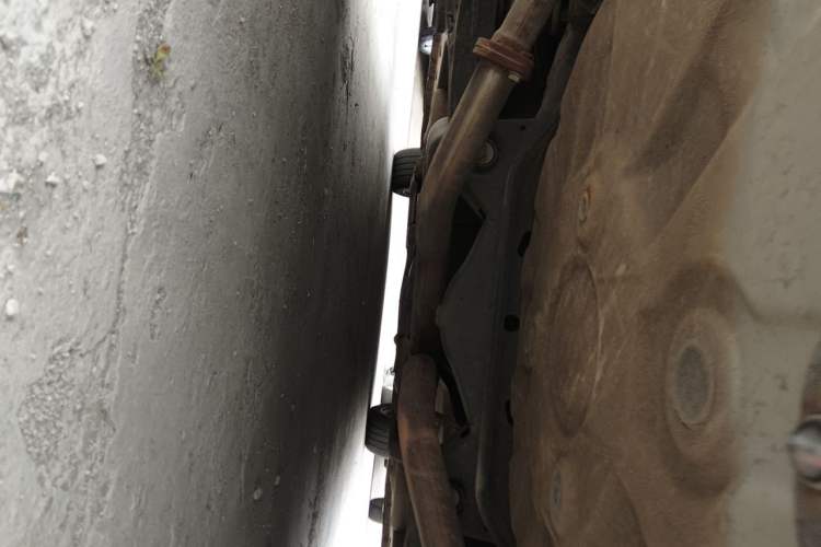 Used Zotye Z700 2016 1.8T DCT Luxury Model Chassis Rear