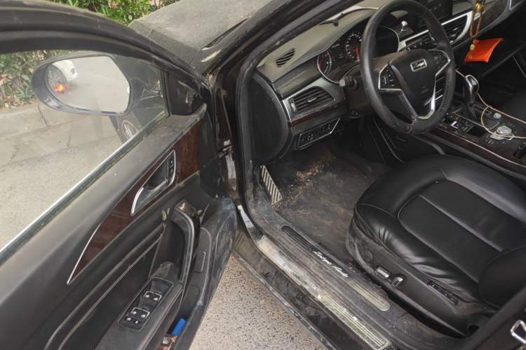 Used Zotye Z700 2016 1.8T DCT Elegant Version Driver Seat