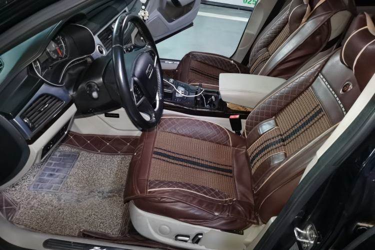 Used Zotye Z700 2016 1.8T DCT Elegant Version Driver Seat