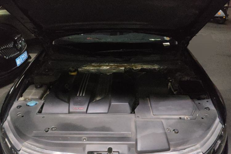 Used Zotye Z700 2016 1.8T DCT Elegant Version Engine Bay