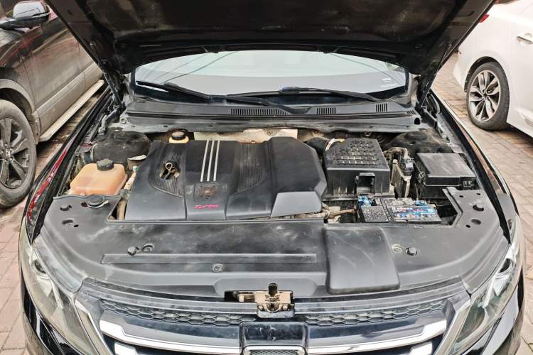 Used Zotye Z700 2016 1.8T DCT Elegant Version Engine Bay