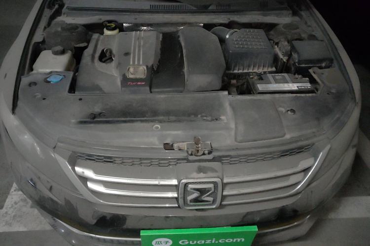 Used Zotye Z700 2016 1.8T Manual Elegant Model Engine Bay