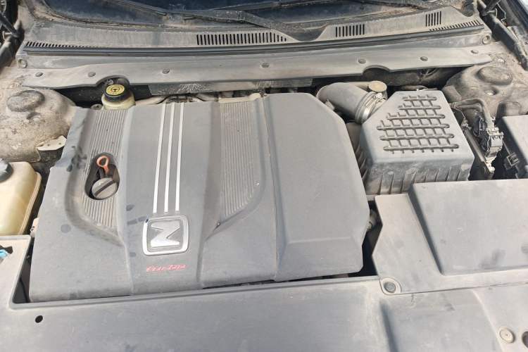 Used Zotye Z700 2016 1.8T Manual Luxury Model Engine Bay