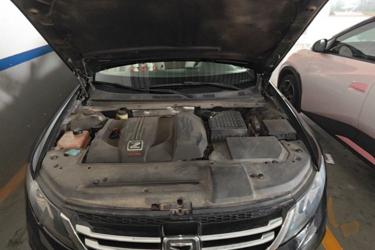Used Zotye Z700 2016 1.8T Manual Elegant Model Engine Bay