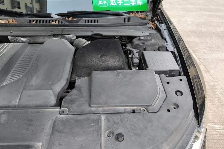 Used Zotye Z700 2016 1.8T DCT Prestige Edition Engine Bay Left