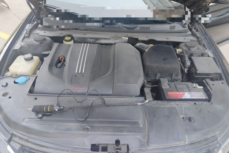 Used Zotye Z700 2016 1.8T Manual Luxury Model Engine Bay