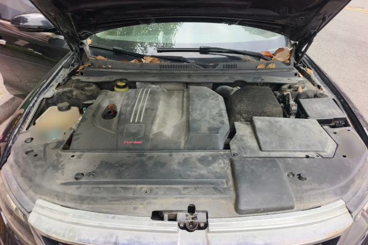 Used Zotye Z700 2016 1.8T DCT Elegant Version Engine Bay