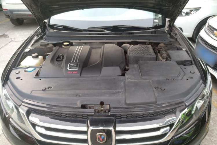 Used Zotye Z700 2016 1.8T Manual Elegant Model Engine Bay