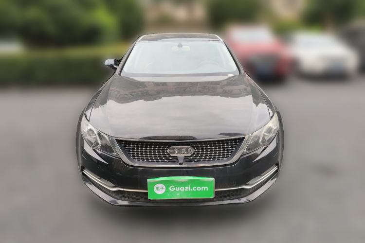 Used Zotye Z700 2016 1.8T Manual Luxury Model Front