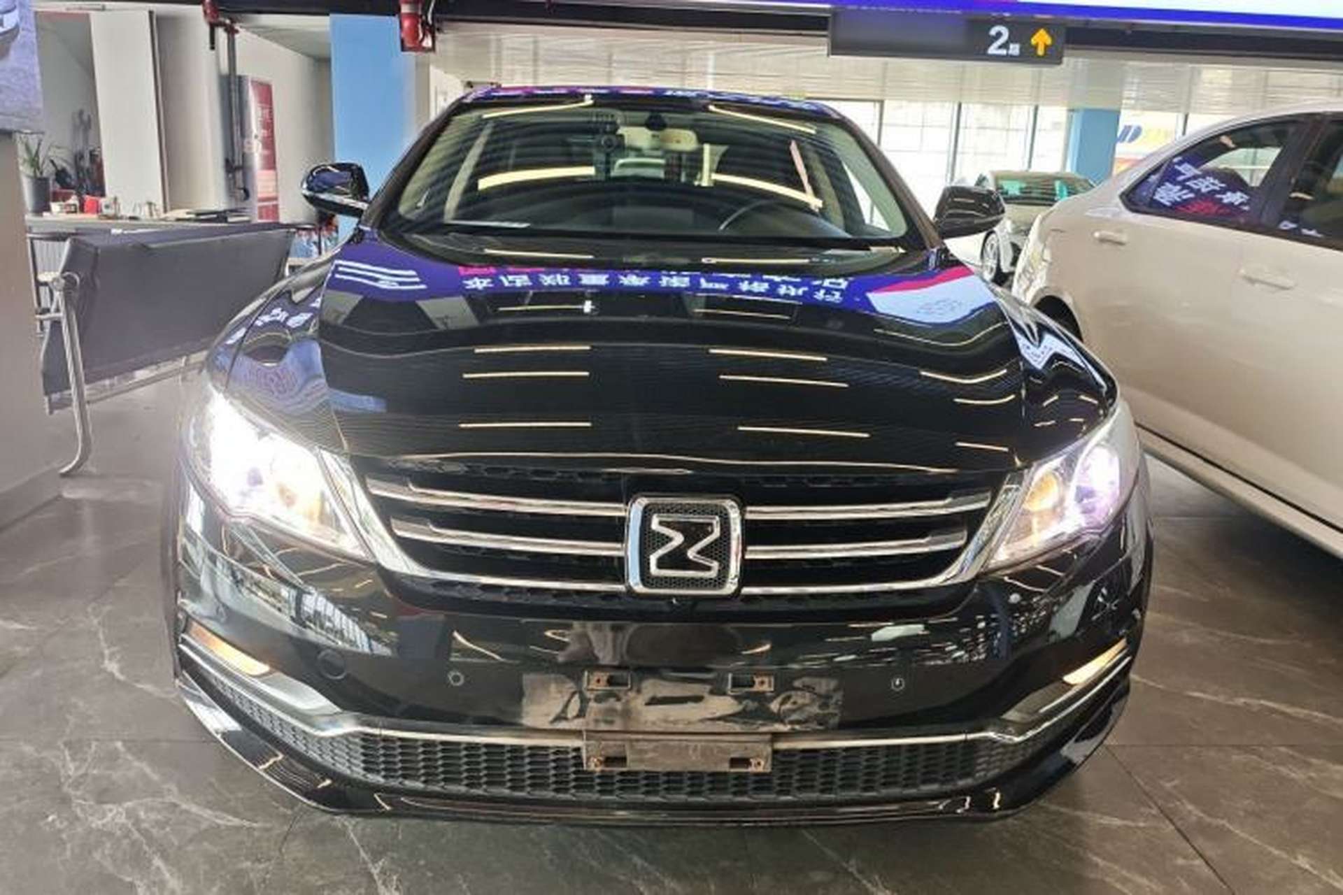 Used Zotye Z700 2016 1.8T Manual Luxury Model Front