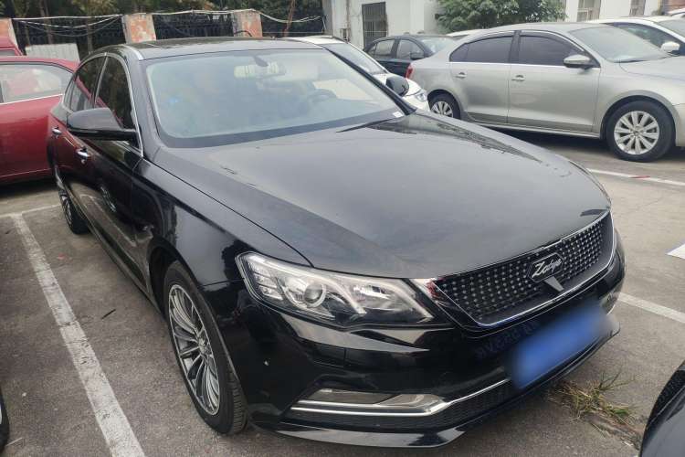 Used Zotye Z700 2016 1.8T DCT Elegant Version Front Right 45 Deg